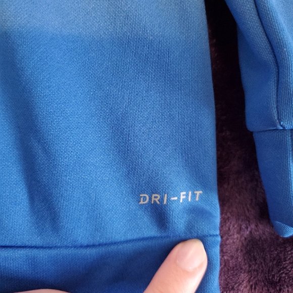 EUC Nike Dri-fit Toddler Hoddie with multi-color swoosh - Picture 8 of 15